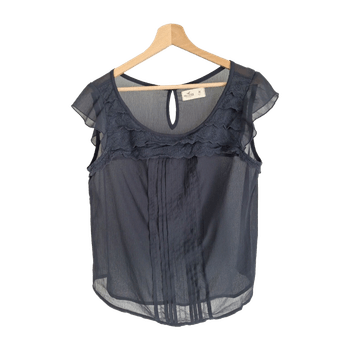 Hollister top
