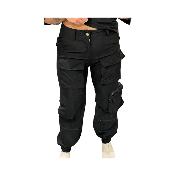 Mustat cargo-housut