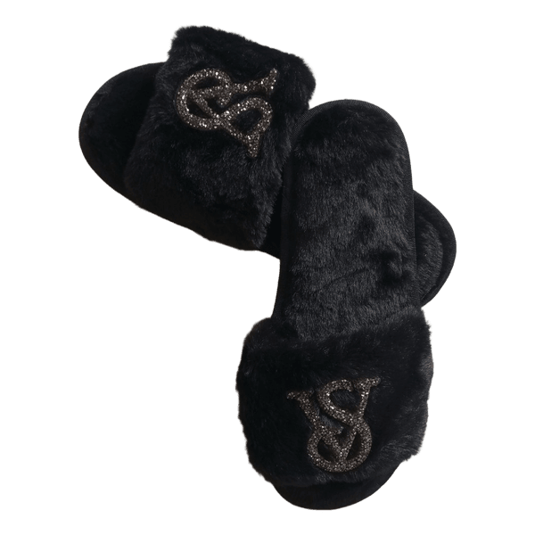Black faux fur slippers