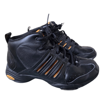 Black Adidas sneakers 36
