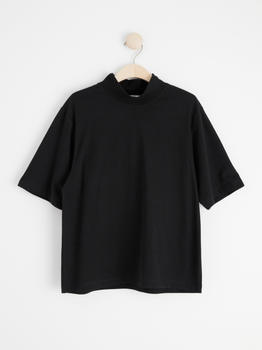 Short sleeve top