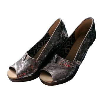 Toms heels