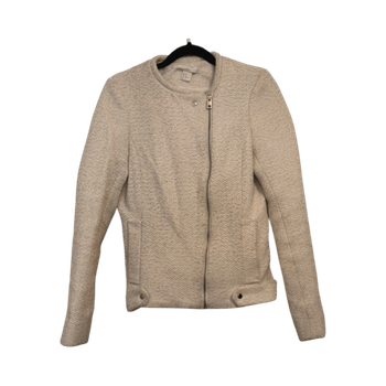 Kermanvalkoinen neulebleiseri