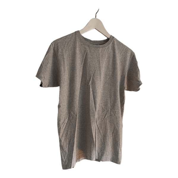 Grå t-shirt