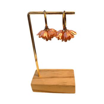 Vaaleanpunaiset kukka korvakorut