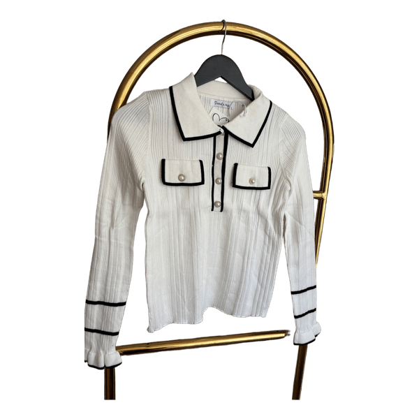 Trendy.ing white knit sweater