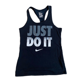 Nike top