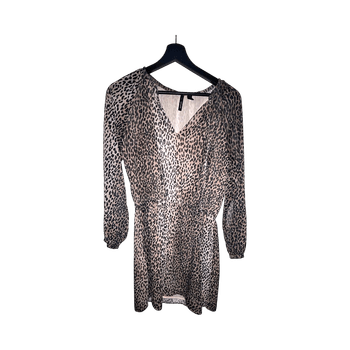 eläinkuosinen mekko