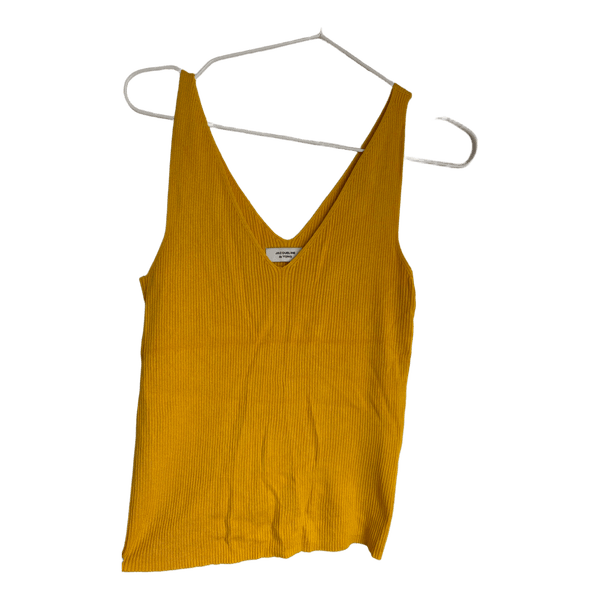 Gul ribstrikket top