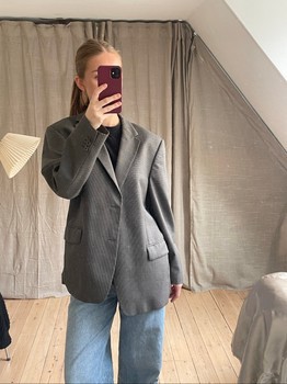 Grå oversized blazer