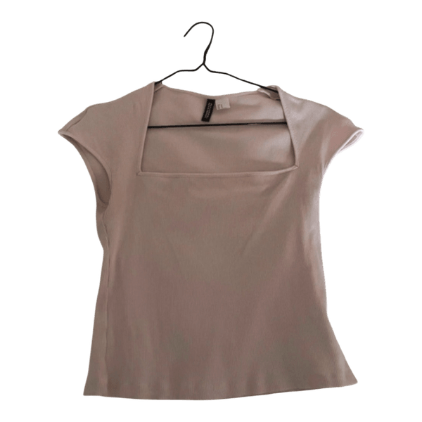 Pink ribbet top