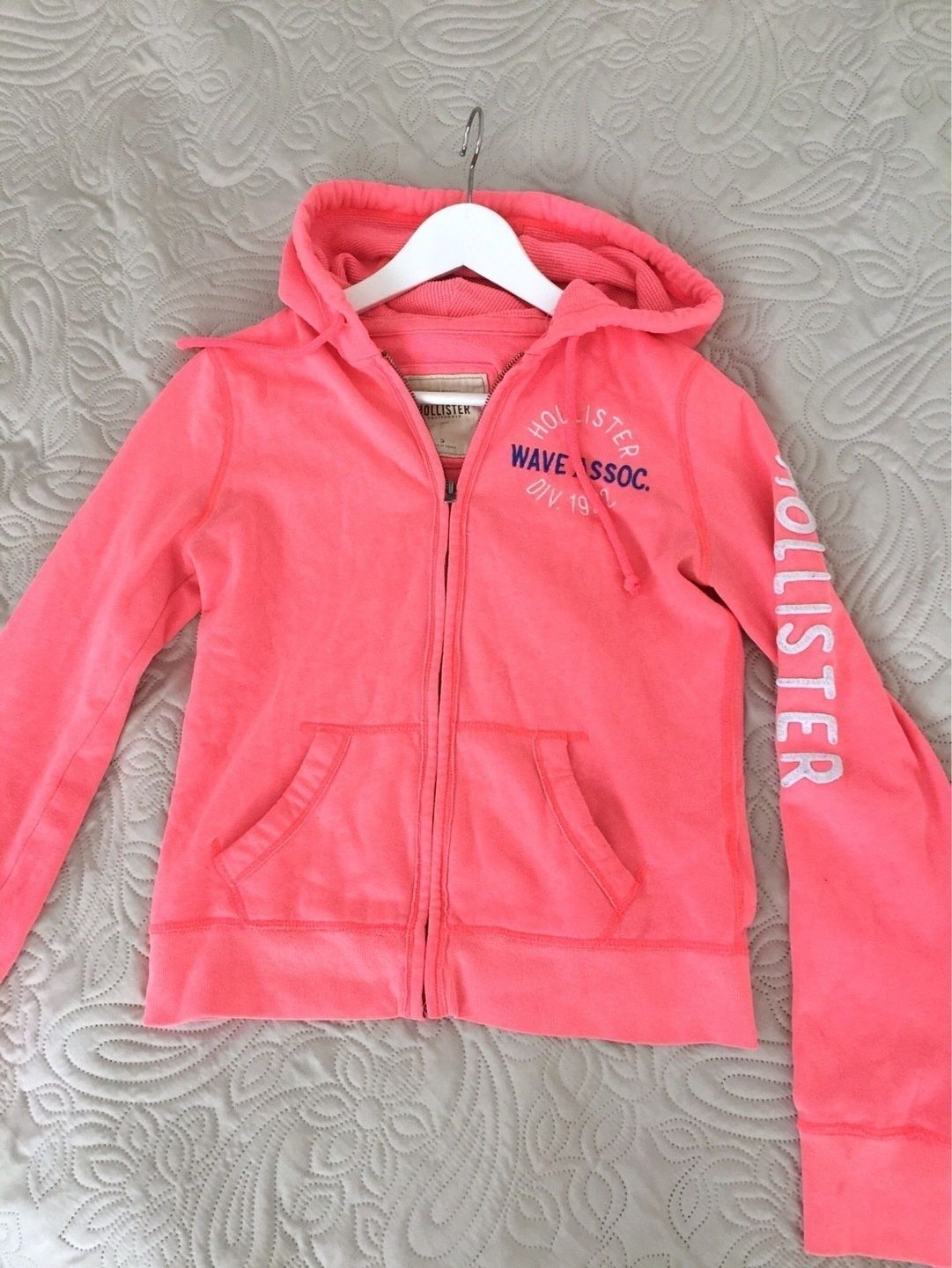 Hollister hoodie
