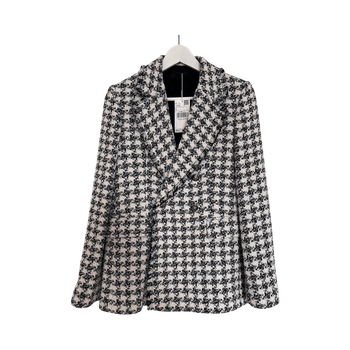 Houndstooth double-breasted blazer