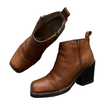 Acne Studios boots  38