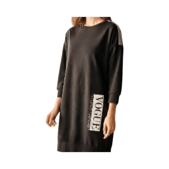 Musta pitkä collegepaita