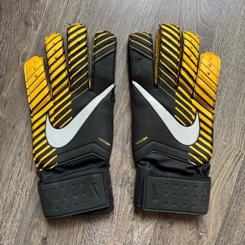 Nike football gloves