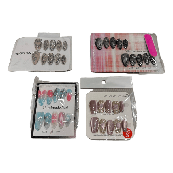 Set of four handmade press-on nails