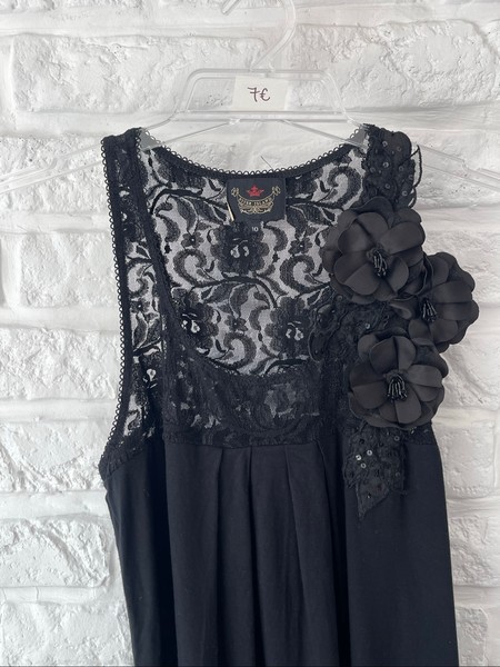 Black lace casual dress/top