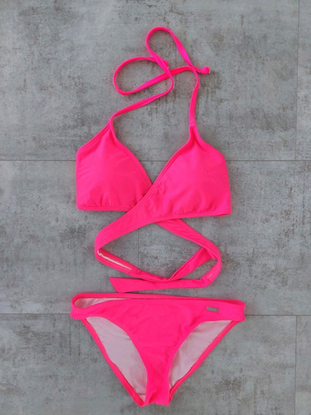 Bench käyttämättömät pinkit bikinit