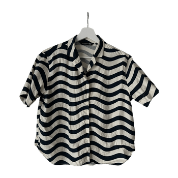 Uniqlo/marimekko blouse