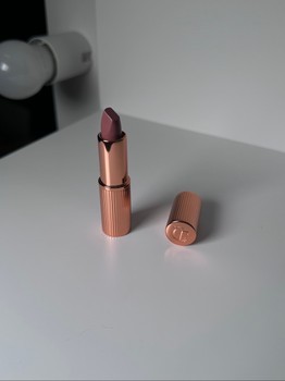 Charlotte Tilbury 90s Pink