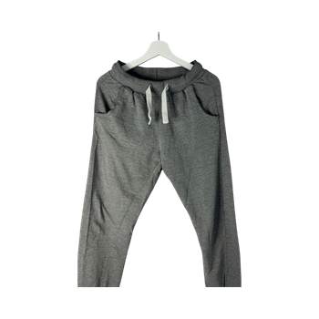 Harmaat collegehousut