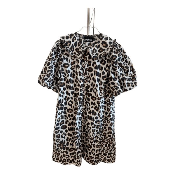 Pieces leopardmønstret kjole