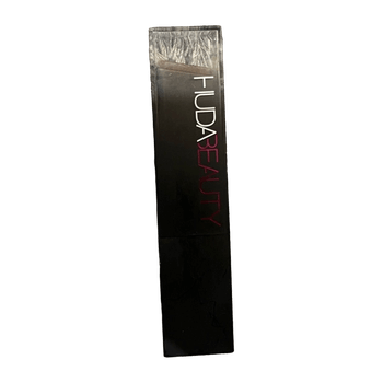 Huda beauty beauty product