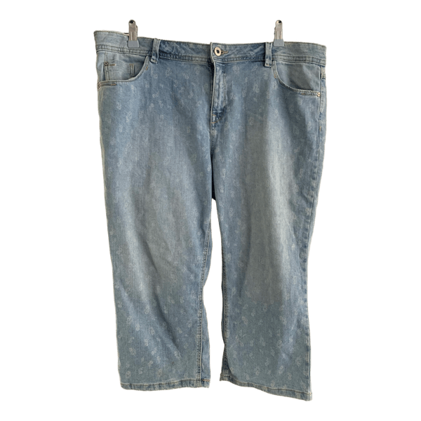 Light blue patterned capri jeans