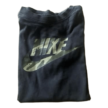 Black Nike camo t-shirt