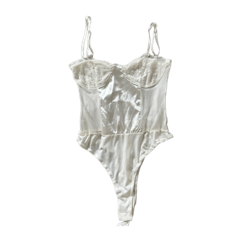 Prettylittlething clothing