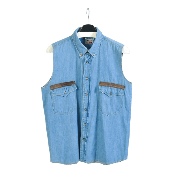 Sleeveless denim shirt