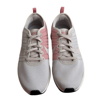 Nike sports shoes