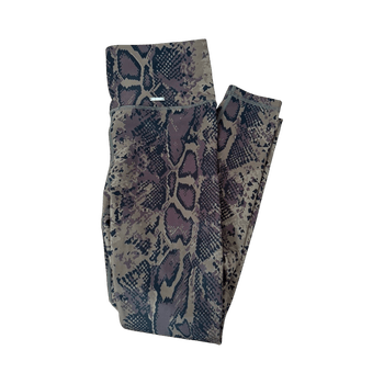 Aim’n käärmekuvioiset trikoot