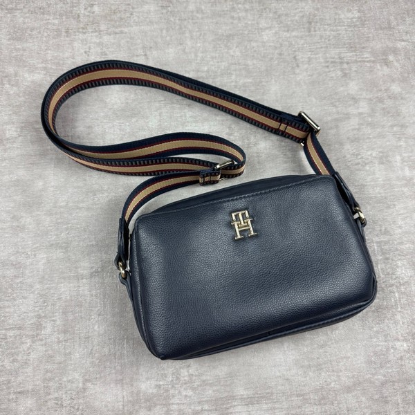 Tommy Hilfiger Shoulder Bag