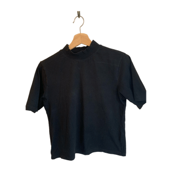 Black Lindex high neck t-shirt