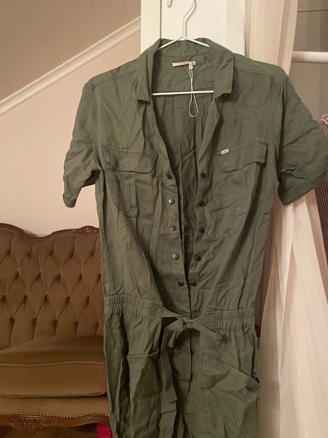 Lee clothing