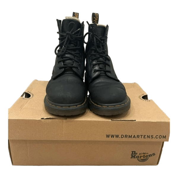 Dr. Martens Serena boots