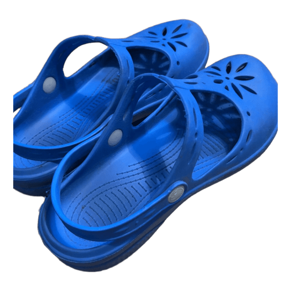 Blue cutout clogs