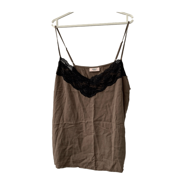 Only carmacoma top