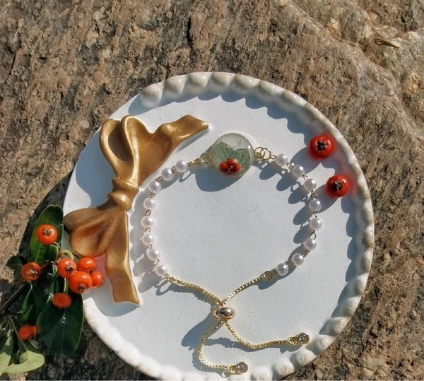 Real Flower Jewelry | Handmad Bracelet with Preserved Botanicals