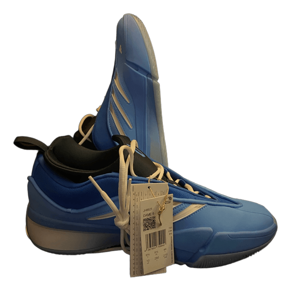 Adidas Dame 9 koripallokengät