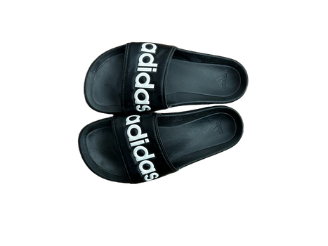 Adidas sandaalit