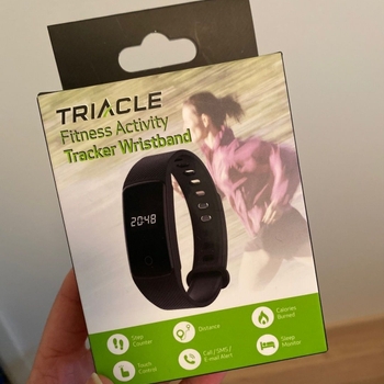 Triacle watch