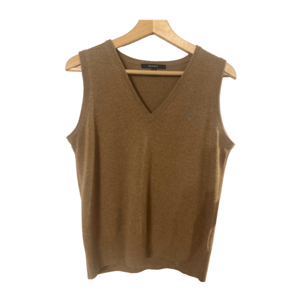 Beige sleeveless v-neck sweater