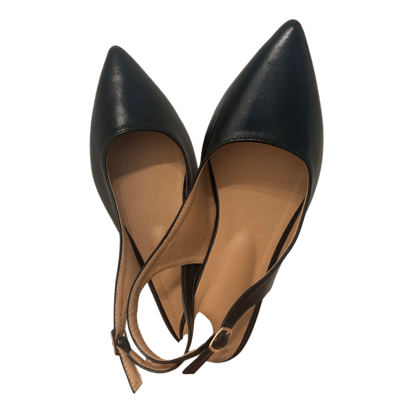 Black pointed slingback shoes