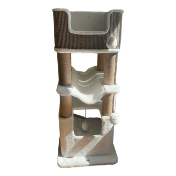 Cute cat tree in perfect condition