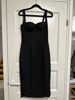 Black midi dress