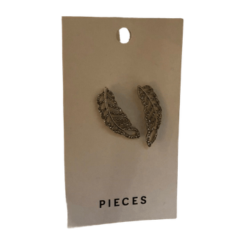 Pieces jewelry