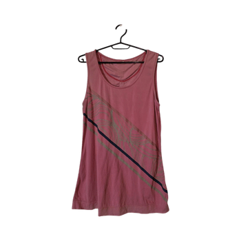 Vaaleanpunainen hihaton toppi